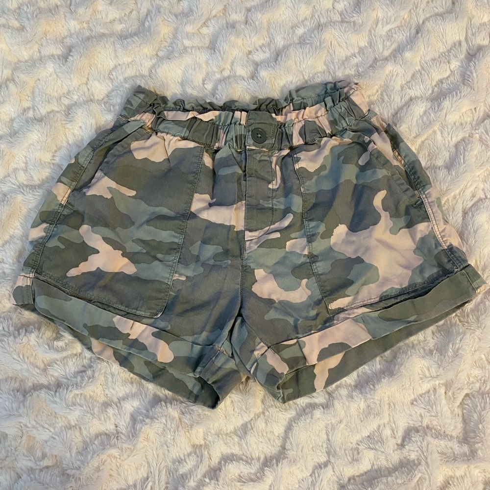 AE Camo Shorts